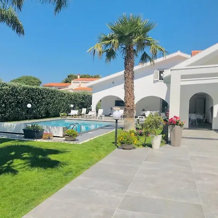 Le Agavi - Exclusive End Event بيت ضيافة